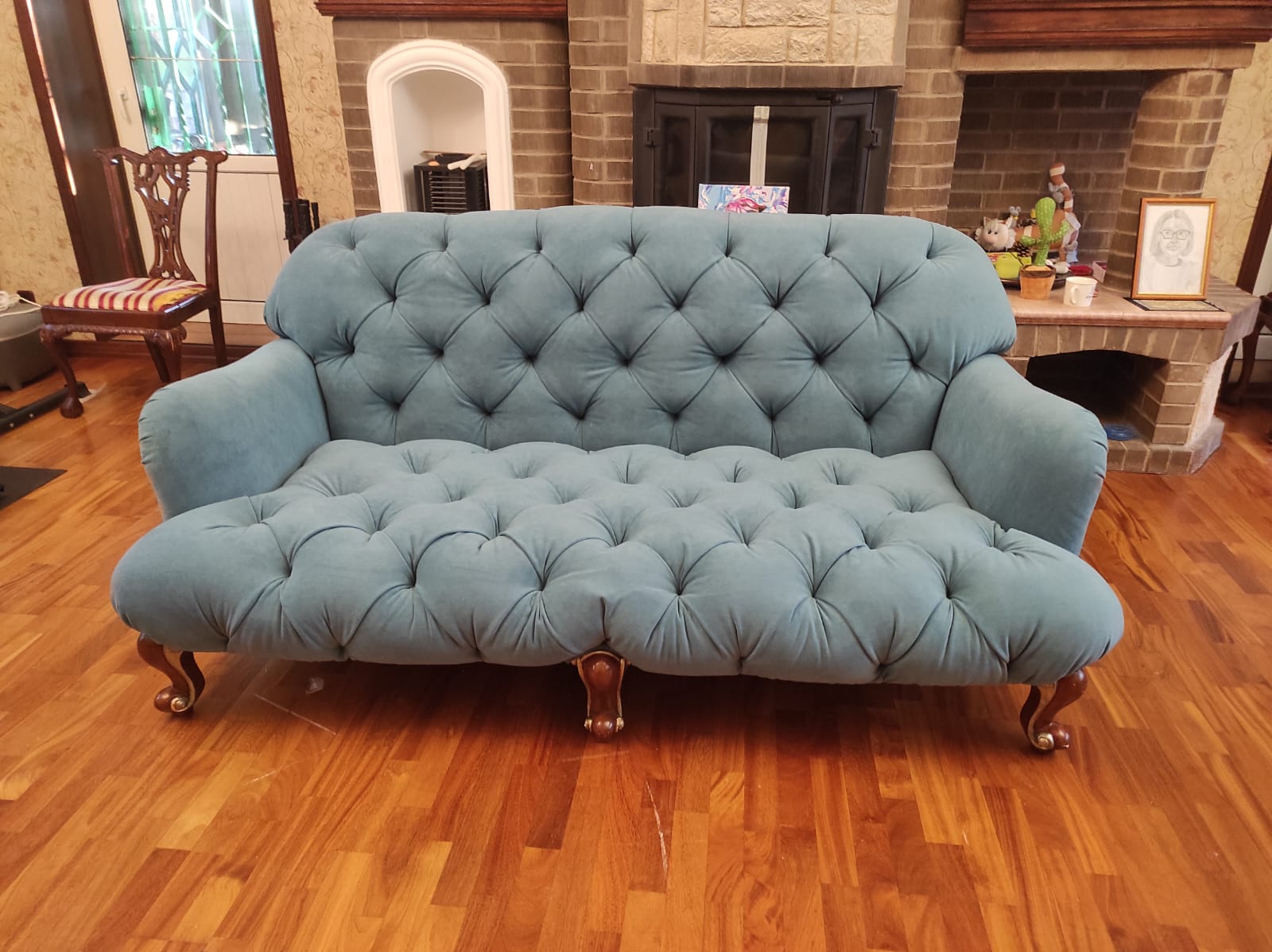 Перетяжка дивана. Улица Милашенкова